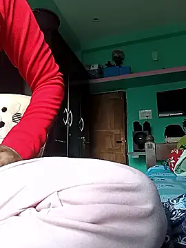 Desi couple305 online show from 11-15-25, 08:55