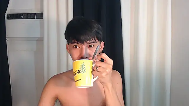 Snapshot of asian_dai chatting on 11-02-25, 05:21 asian dai online show from 11-02-25, 05:21