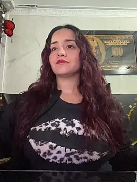 candy  fox  online show from 11-02-25, 12:07