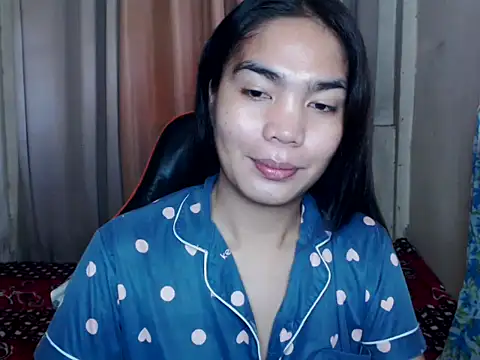 Snapshot of Simple_Martina chatting on 09-18-25, 01:51 Simple Martina online show from 09-18-25, 01:51