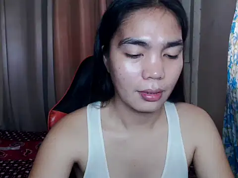 Snapshot of Simple_Martina chatting on 09-20-25, 02:12 Simple Martina online show from 09-20-25, 02:12