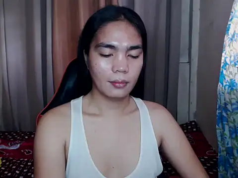 Snapshot of Simple_Martina chatting on 09-21-25, 01:51 Simple Martina online show from 09-21-25, 01:51