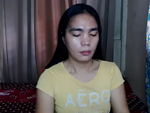 Snapshot of Simple_Martina chatting on 09-25-25, 03:32 Simple Martina online show from 09-25-25, 03:32