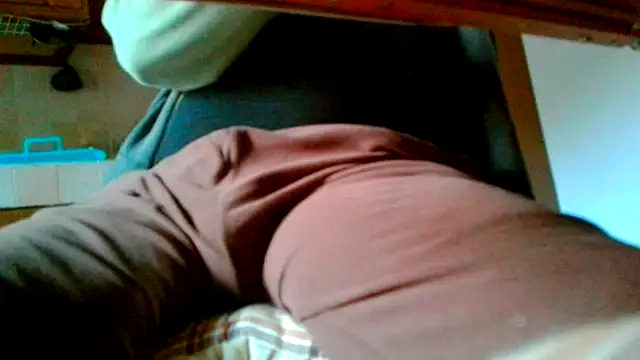 Snapshot of Prince-sexy chatting on 10-14-25, 06:47 Prince-sexy online show from 10-14-25, 06:47