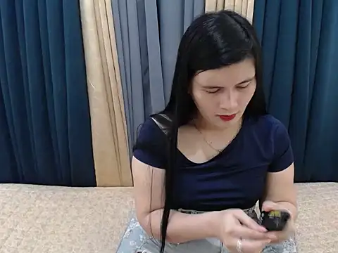Snapshot of pinay_amaliax chatting on 09-13-25, 10:59 pinay amaliax online show from 09-13-25, 10:59