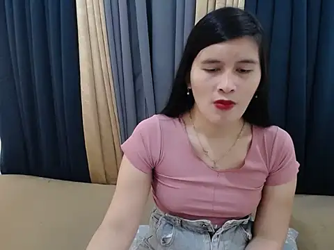 Snapshot of pinay_amaliax chatting on 09-21-25, 10:50 pinay amaliax online show from 09-21-25, 10:50
