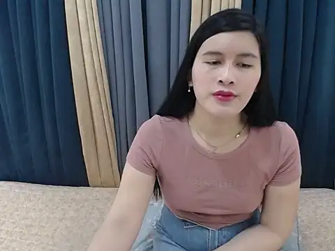 Snapshot of pinay_amaliax chatting on 10-13-25, 10:26 pinay amaliax online show from 10-13-25, 10:26