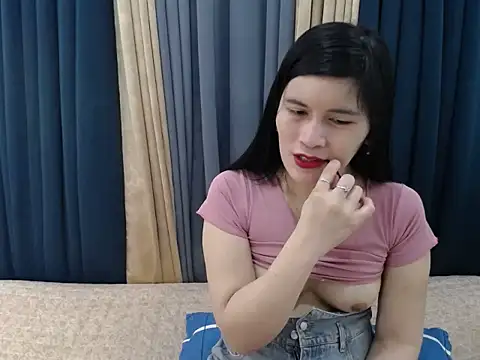 Snapshot of pinay_amaliax chatting on 11-12-25, 08:59 pinay amaliax online show from 11-12-25, 08:59