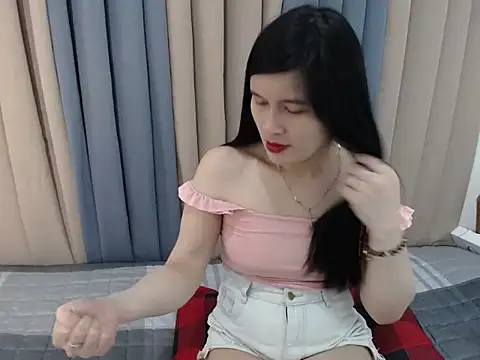 Snapshot of pinay_amaliax chatting on 03-07-26, 10:01 pinay amaliax online show from 03-07-26, 10:01