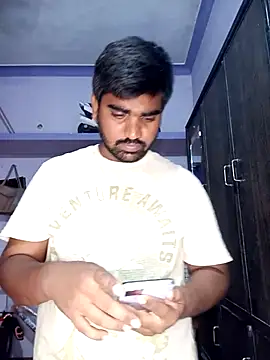 Snapshot of Harsha_Happy chatting on 09-12-25, 03:50 Harsha Happy online show from 09-12-25, 03:50