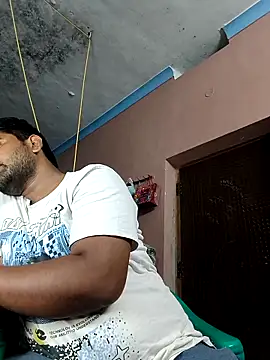 Snapshot of Harsha_Happy chatting on 10-17-25, 05:04 Harsha Happy online show from 10-17-25, 05:04