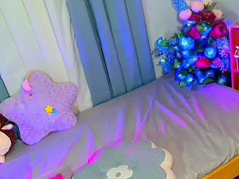 baby kiraxx online show from 06-06-26, 06:51