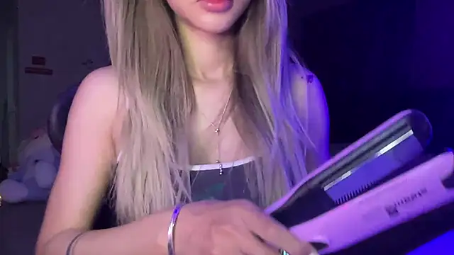 Min sara69 online show from 08-04-26, 04:37