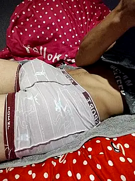 Snapshot of DavidForLife8 chatting on 11-06-25, 02:23 DavidForLife8 online show from 11-06-25, 02:23