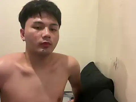 urasiantwink69 online show from 03-17-26, 05:05