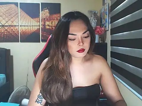 Snapshot of amorPOWERS21X chatting on 09-28-25, 04:51 amorPOWERS21X online show from 09-28-25, 04:51