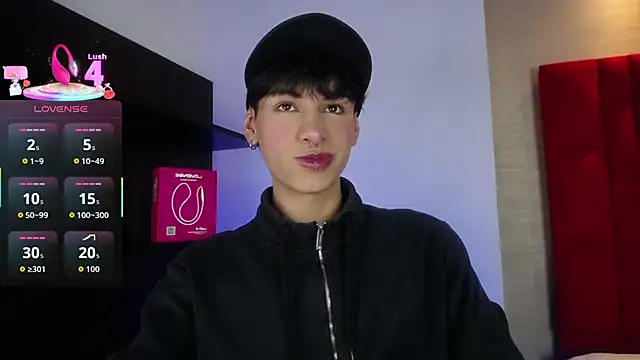 Ezra Storm online show from 09-19-25, 04:58