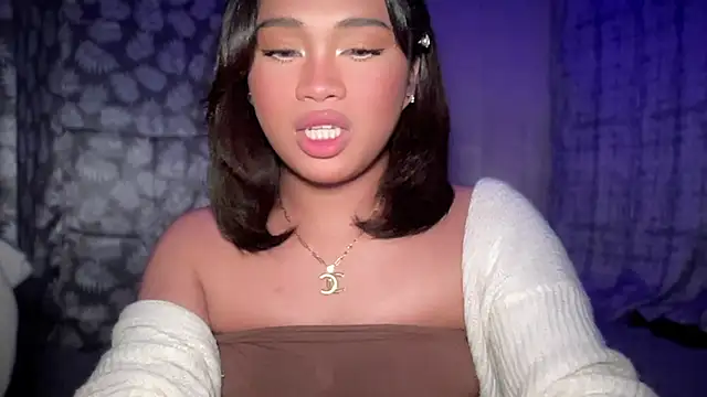 Exotic alyssa69 online show from 04-18-26, 07:58