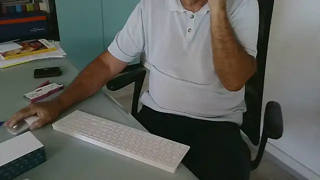 Bsxmaturo61 online show from 06-22-26, 12:46