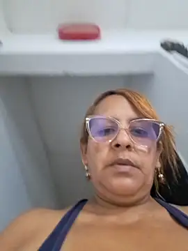 cristydirtyhot online show from 04-10-26, 02:33