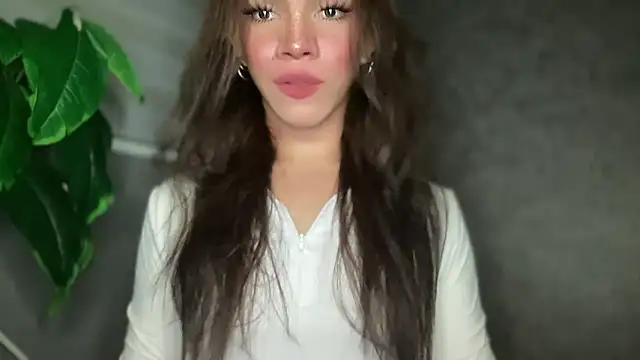 Misselliefayexxx online show from 12-17-25, 01:11