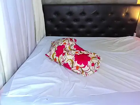 hotbabymaria online show from 10-02-25, 12:17