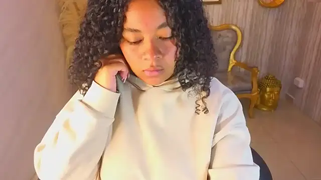 Snapshot of risada_temptation_s chatting on 10-31-25, 03:07 risada temptation s online show from 10-31-25, 03:07