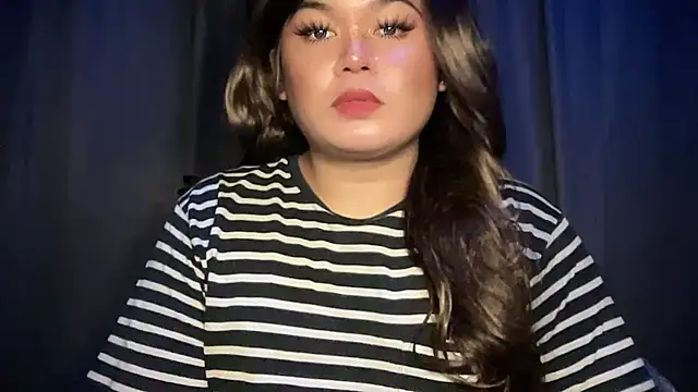 Snapshot of RedHead_Thalia chatting on 09-09-25, 05:23 RedHead Thalia online show from 09-09-25, 05:23