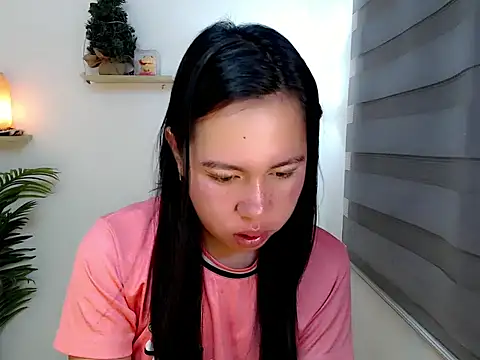 kimbratx online show from 10-28-25, 10:12