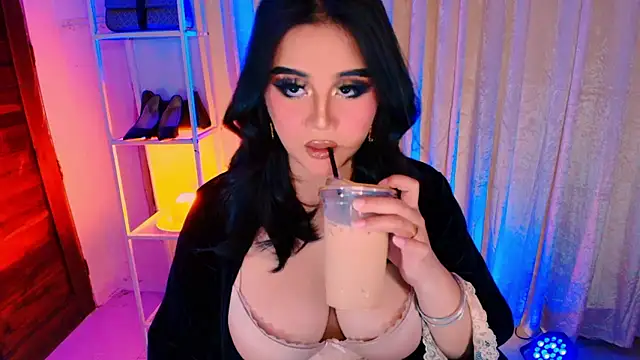 Snapshot of MS_VALERIA chatting on 01-10-26, 07:32 MS VALERIA online show from 01-10-26, 07:32