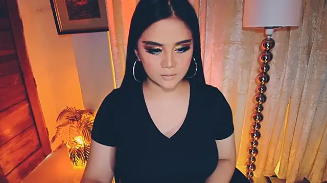 Snapshot of MS_VALERIA chatting on 03-07-26, 08:33 MS VALERIA online show from 03-07-26, 08:33