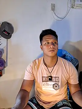 Snapshot of mr_dave chatting on 02-06-26, 12:52 mr dave online show from 02-06-26, 12:52