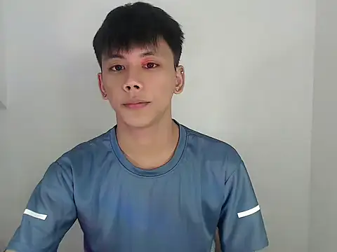 Snapshot of ynotyu chatting on 02-21-26, 02:23 ynotyu online show from 02-21-26, 02:23