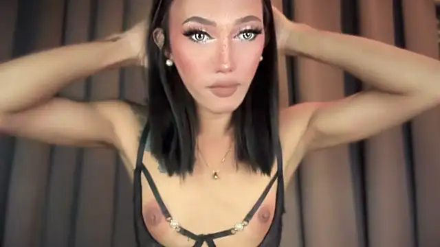 Snapshot of Lust-sluttymira chatting on 11-08-25, 01:06 Lust-sluttymira online show from 11-08-25, 01:06