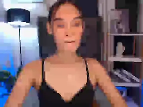 Snapshot of sensualmelody143 chatting on 09-12-25, 11:21 sensualmelody143 online show from 09-12-25, 11:21