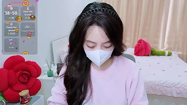 Snapshot of -MinaYoung- chatting on 02-10-26, 02:37 -MinaYoung- online show from 02-10-26, 02:37