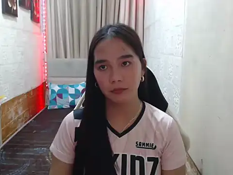 Sweet sammie04 online show from 09-15-25, 03:23