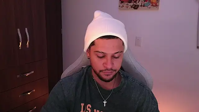 Snapshot of domsantiago_ chatting on 02-22-26, 03:18 domsantiago online show from 02-22-26, 03:18