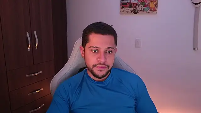 Snapshot of domsantiago_ chatting on 03-08-26, 03:21 domsantiago online show from 03-08-26, 03:21