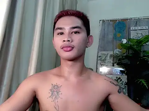 Snapshot of asianhardcock25 chatting on 10-12-25, 10:36 asianhardcock25 online show from 10-12-25, 10:36