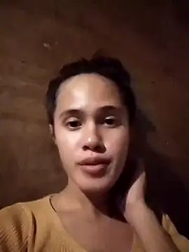 Snapshot of mika_walker chatting on 10-28-25, 11:58 mika walker online show from 10-28-25, 11:58