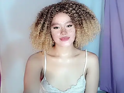 Snapshot of Kathyfied chatting on 11-08-25, 11:03 Kathyfied online show from 11-08-25, 11:03