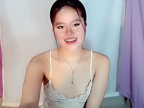 Snapshot of Kathyfied chatting on 11-17-25, 10:54 Kathyfied online show from 11-17-25, 10:54