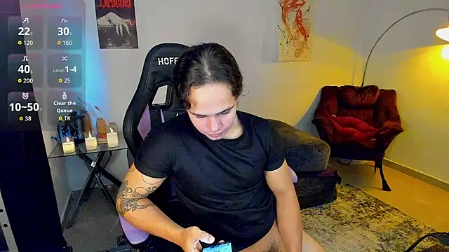 Snapshot of Maximiliano_scoott__ chatting on 01-15-26, 08:12 Maximiliano scoott online show from 01-15-26, 08:12