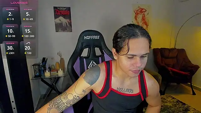 Snapshot of Maximiliano_scoott__ chatting on 02-01-26, 10:52 Maximiliano scoott online show from 02-01-26, 10:52