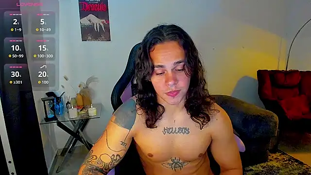 Snapshot of Maximiliano_scoott__ chatting on 03-04-26, 08:26 Maximiliano scoott online show from 03-04-26, 08:26