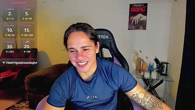 Snapshot of Maximiliano_scoott__ chatting on 03-07-26, 11:46 Maximiliano scoott online show from 03-07-26, 11:46