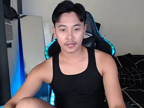 Snapshot of alexsuckable01 chatting on 09-21-25, 11:23 alexsuckable01 online show from 09-21-25, 11:23