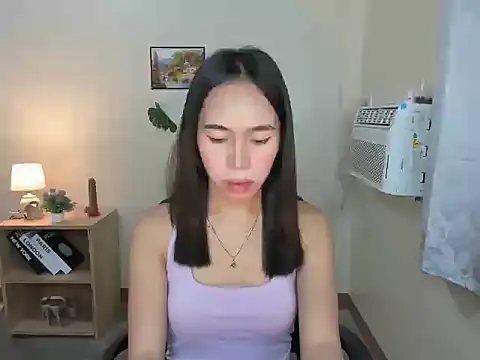 Snapshot of Shindoll chatting on 10-11-25, 12:47 Shindoll online show from 10-11-25, 12:47
