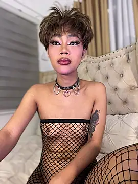 Innocent yanixx69 online show from 07-15-26, 12:49